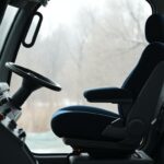 Кресло оператора: как выбрать, настроить и ухаживать так, чтобы работать с комфортом